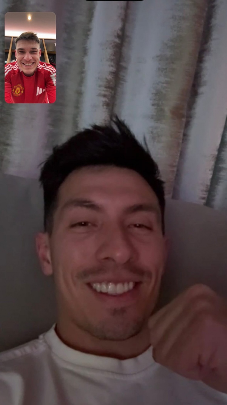  勝利獻給你！烏加特賽后視頻連線重傷的利桑德羅，一起慶祝晉級