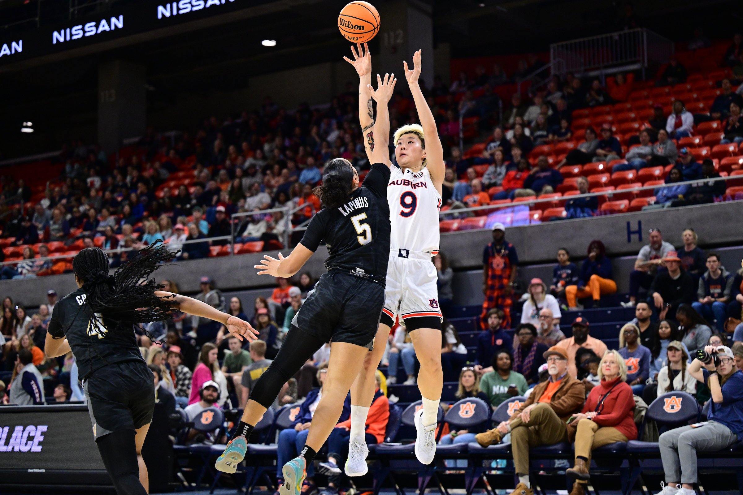  征戰(zhàn)NCAA！鄧雨婷：不太喜歡被稱為“李夢接班人” 未來想進WNBA