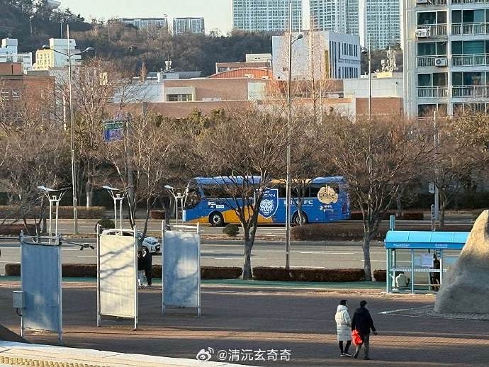  泰山隊退賽！博主：蔚山的大巴已經(jīng)抵達球場，隨后又開了回去