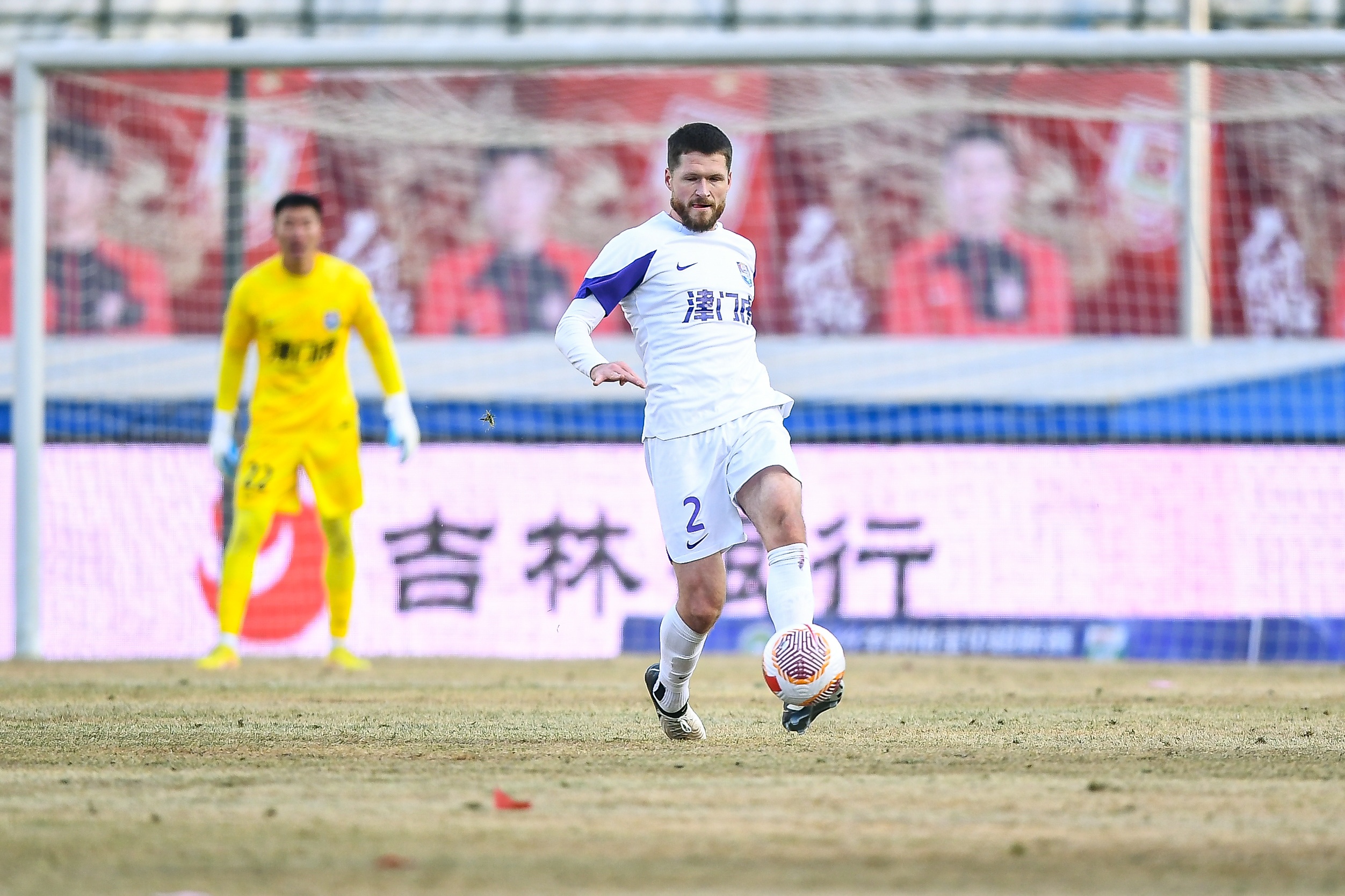  津門虎舊將亞冠對決格蘭特勝出，津媒：他離開津門虎因存?zhèn)‰[患